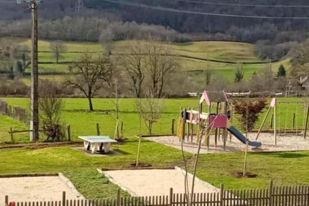 Gite Les Arcades Collonges-en Charollais Eksteriør bilde
